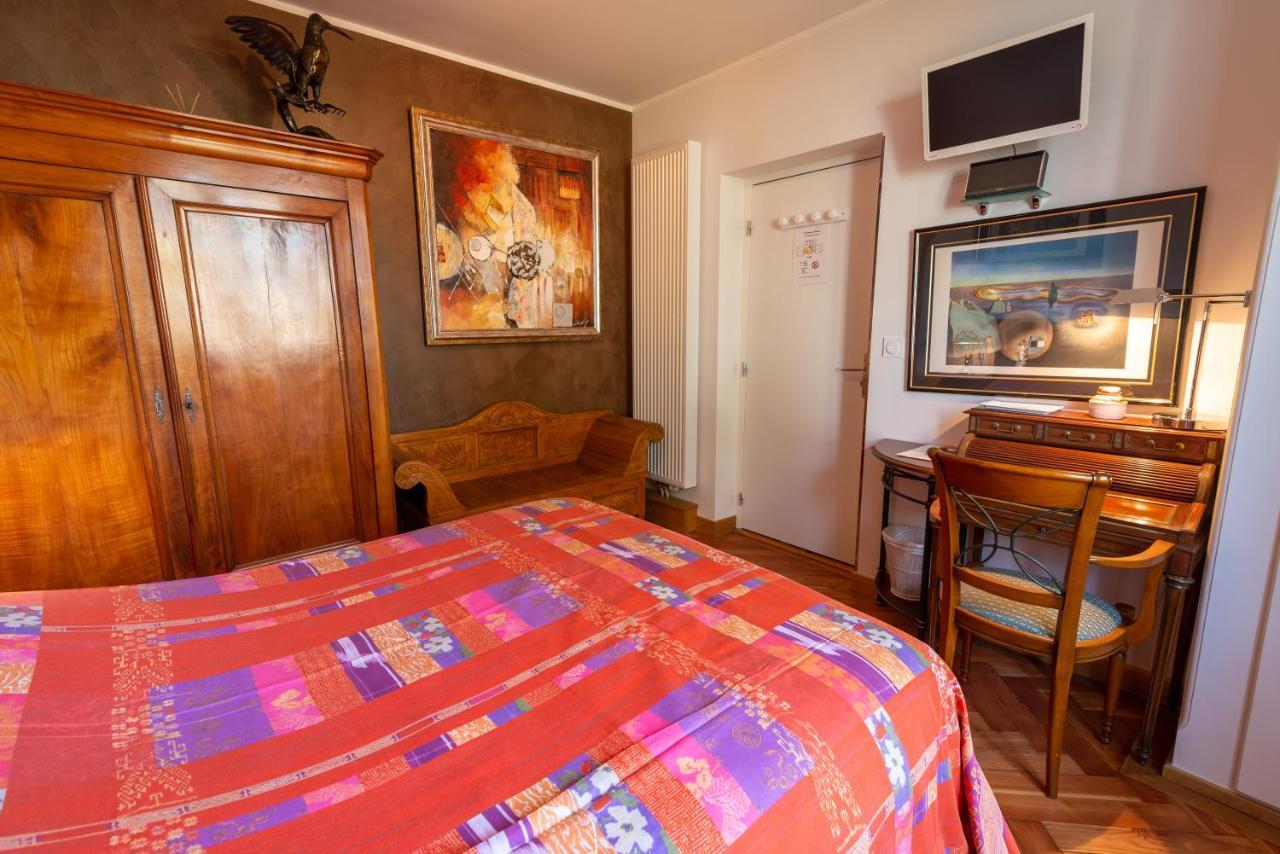 Bed and Breakfast Domaine Du Pressoir Ambilly Esterno foto